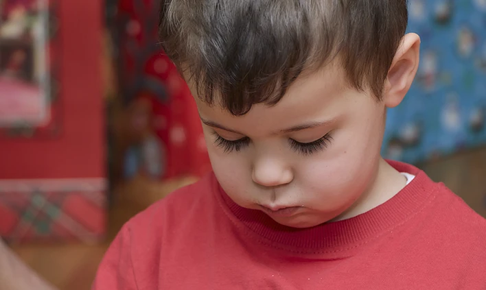 Diferencia entre hablar tarde y trastorno del lenguaje